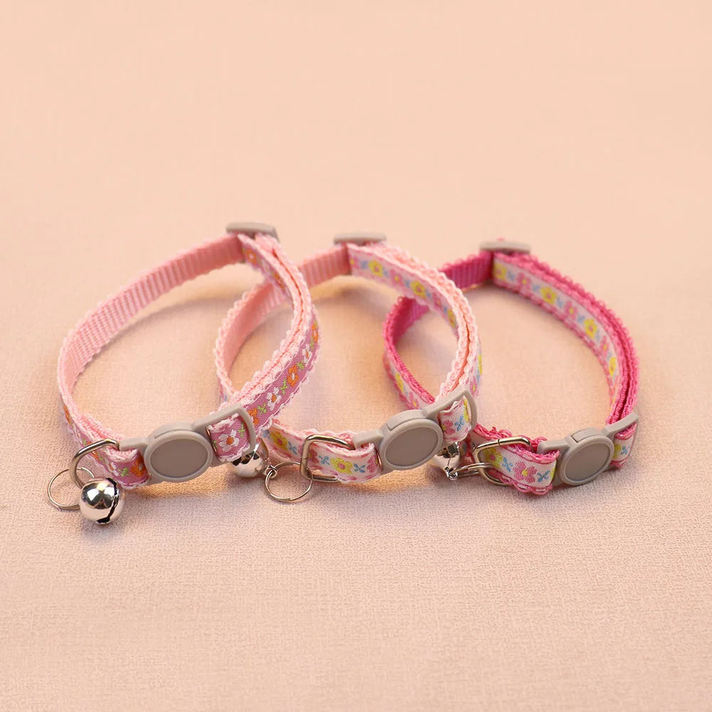Hand Knitting Flower Collar With Bell