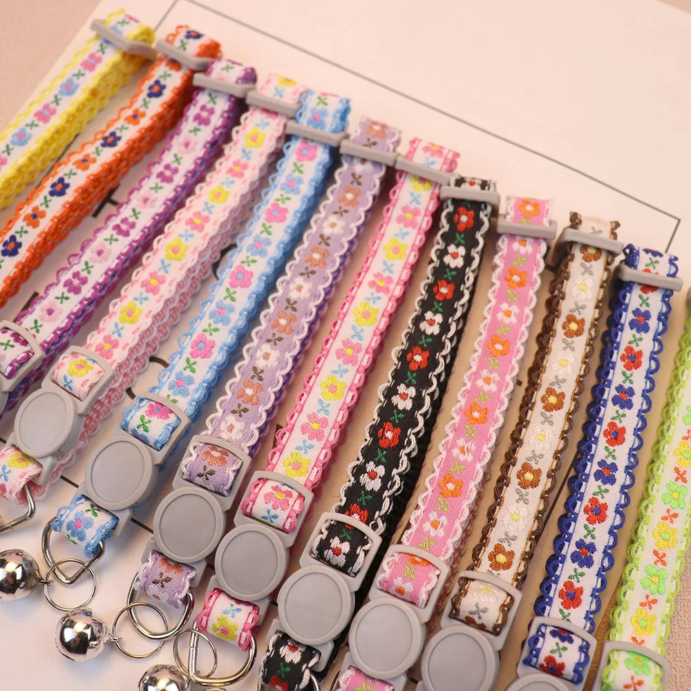 Hand Knitting Flower Collar With Bell