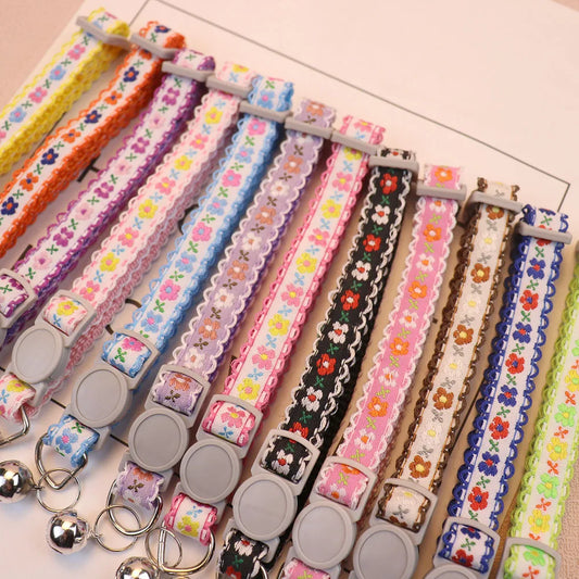 Hand Knitting Flower Collar With Bell