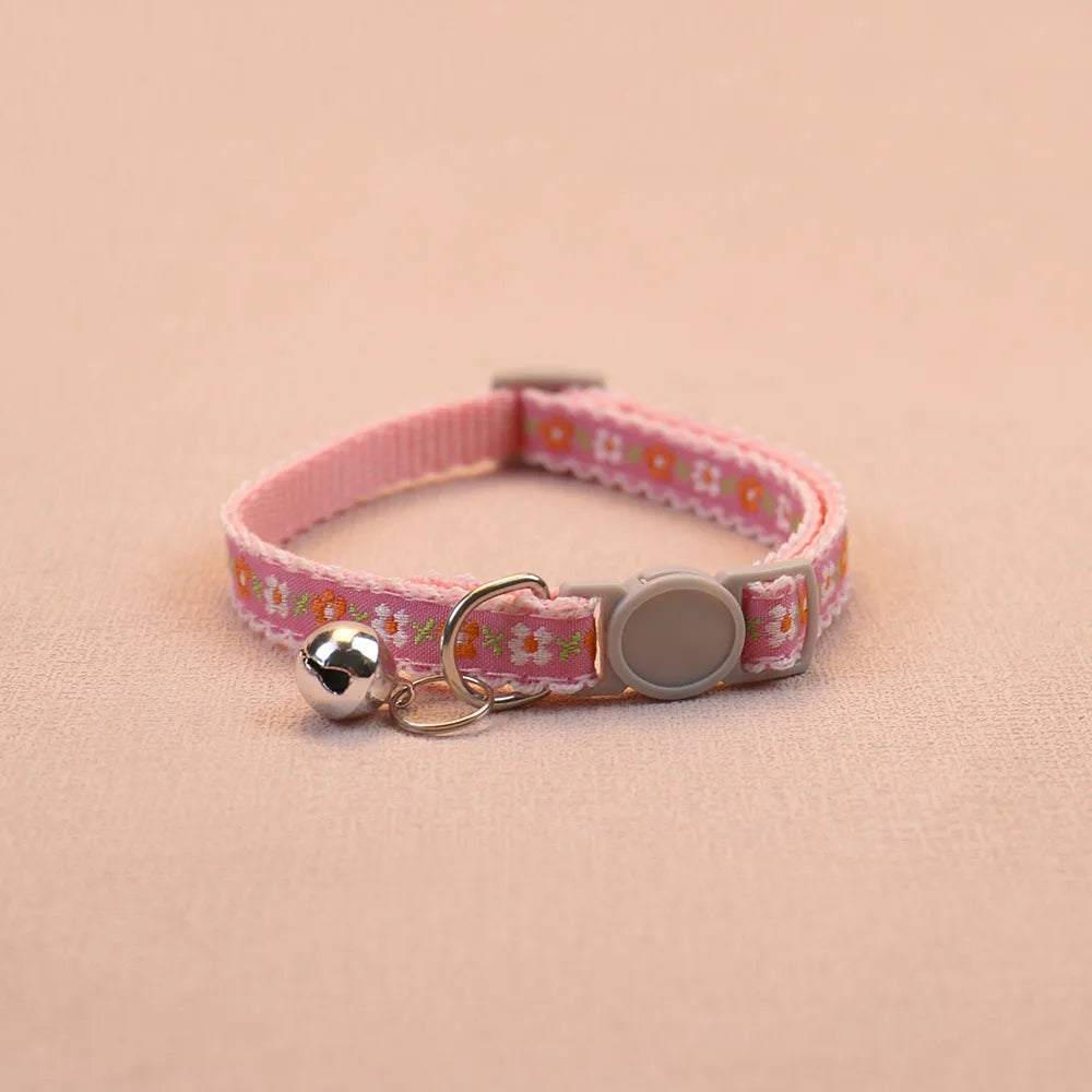 Hand Knitting Flower Collar With Bell