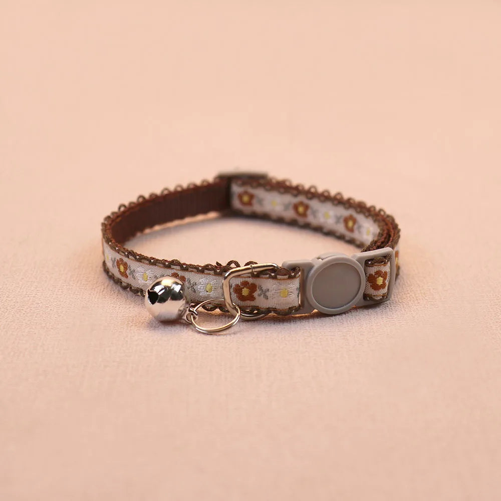 Hand Knitting Flower Collar With Bell