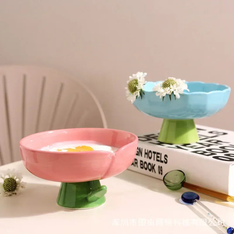 Cat Raised bowl